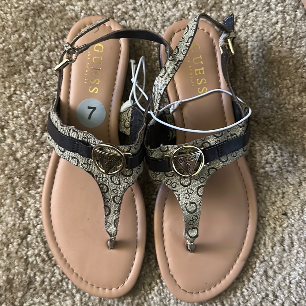 Guess sandals size 7 new